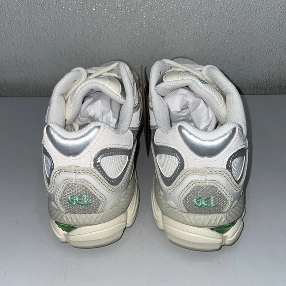 ASICS GEL-NYC Sportstyle Running Shoe – Men’s 10 / Women’s 11.5, Cream Fossil - Picture 6 of 10